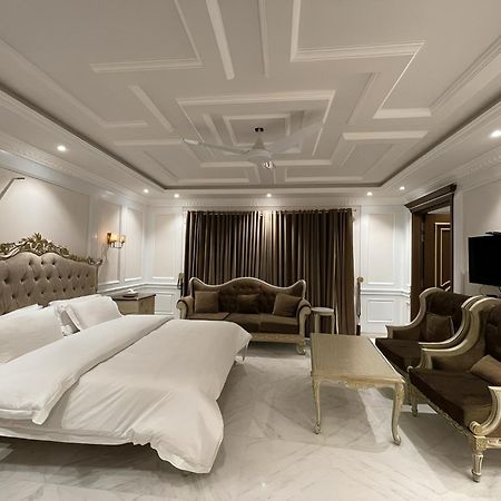 Arish Luxury Suites Skardu Kültér fotó