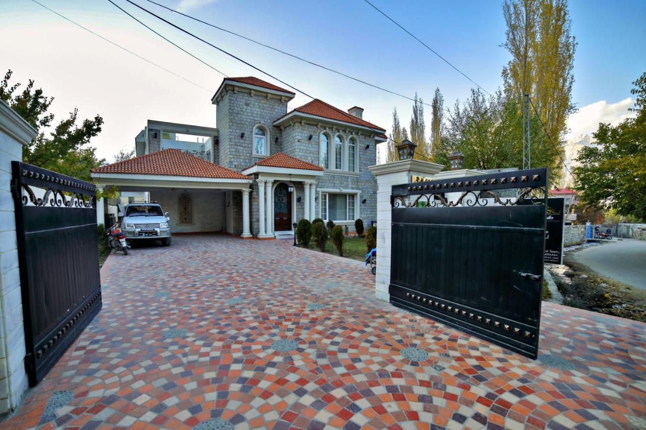 Arish Luxury Suites Skardu Kültér fotó