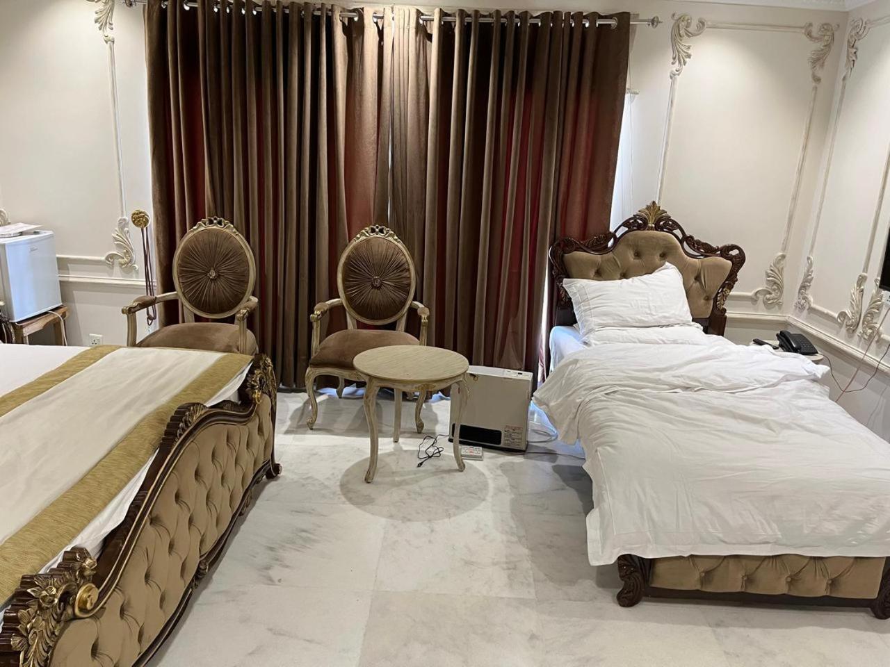 Arish Luxury Suites Skardu Kültér fotó